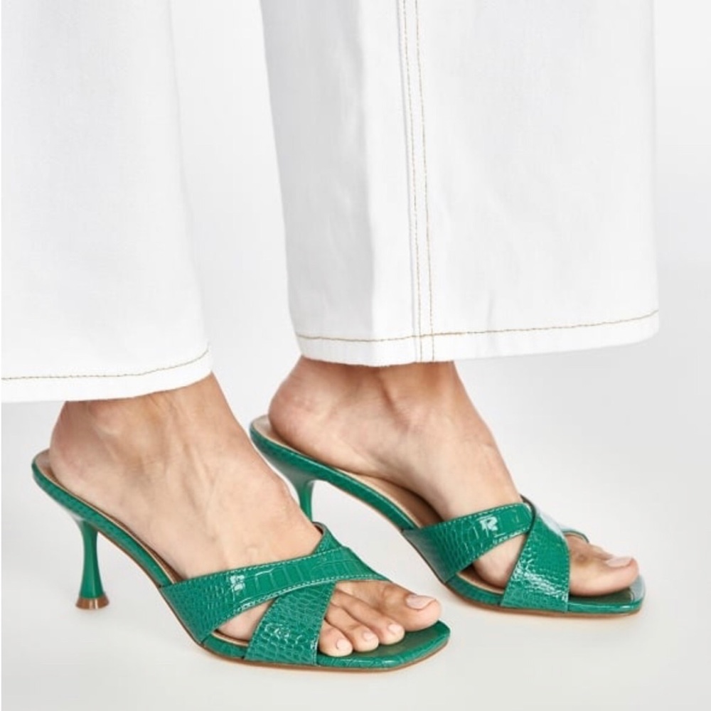 Lilia Heeled Sandal - Tropical Green - Picture 4 of 7